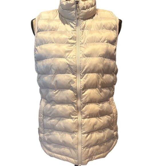32 Degree Heat Women's M Silver Puffer Vest Lightweight Winter Casual - Picture 1 of 8